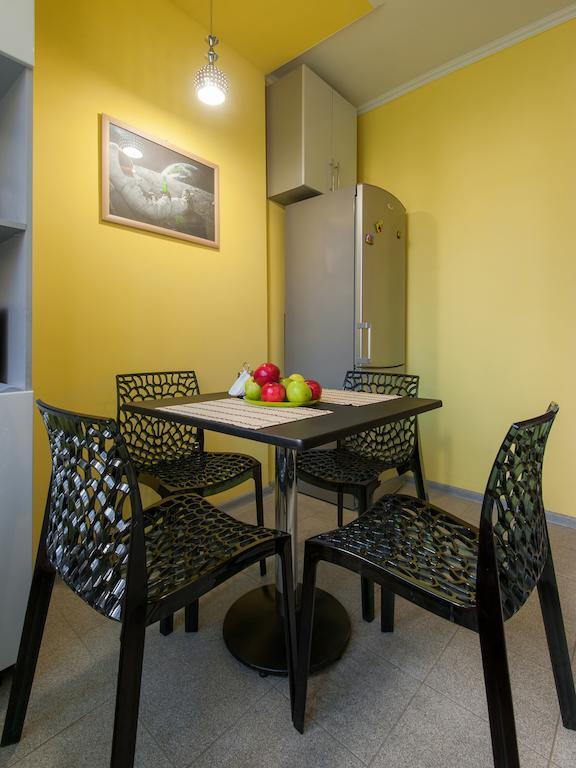 Like Hostel Chernivtsi Εξωτερικό φωτογραφία